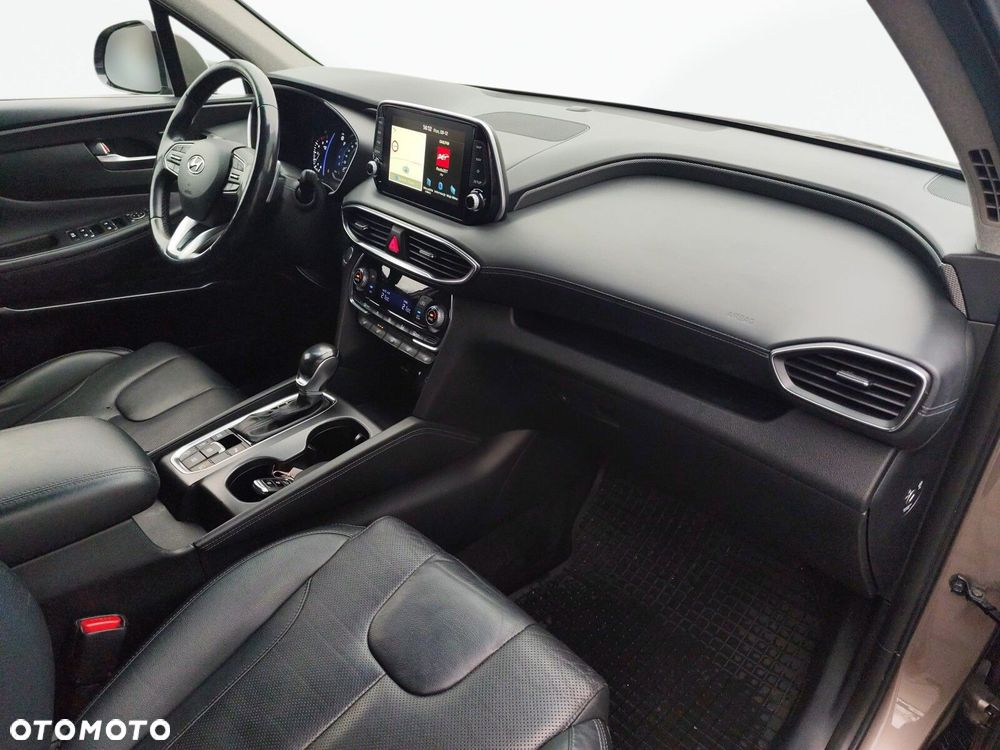 Hyundai Santa Fe - 23