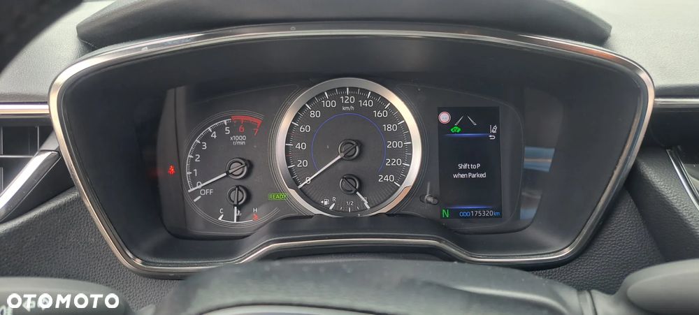 Toyota Corolla 1.8 Hybrid Comfort - 8