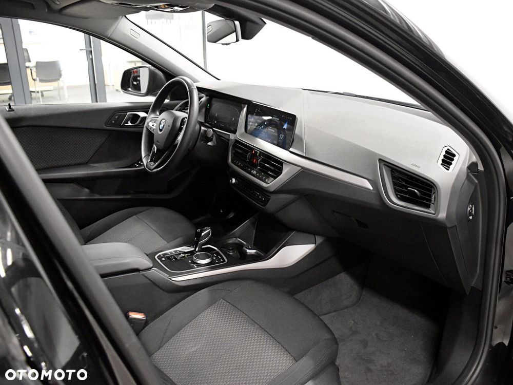 BMW Seria 1 - 12