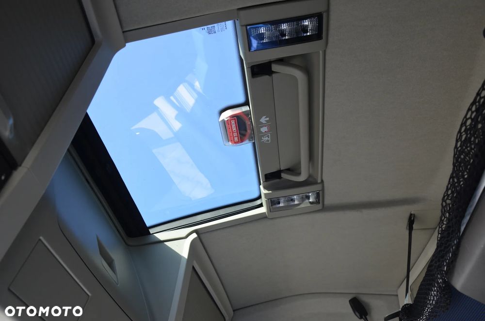 Volvo FH 5 / NEW / I-SAVE / KLIMA P. / LED / NAVI / KAMERA / 9523 - 11