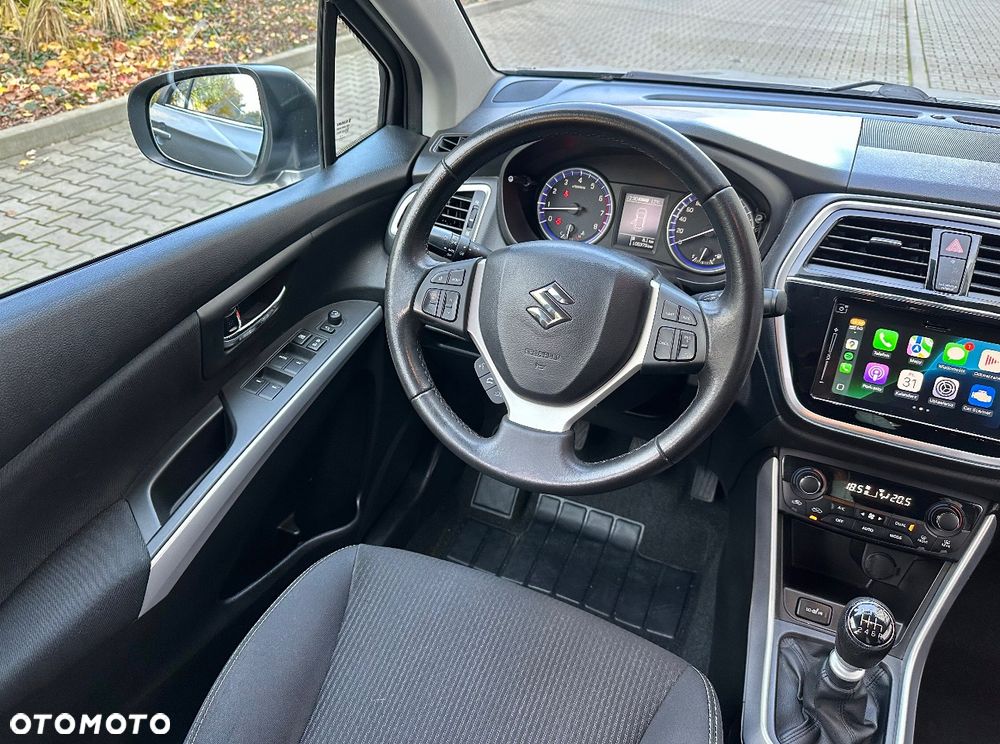 Suzuki SX4 S-Cross 1.4 T Premium 4WD - 7