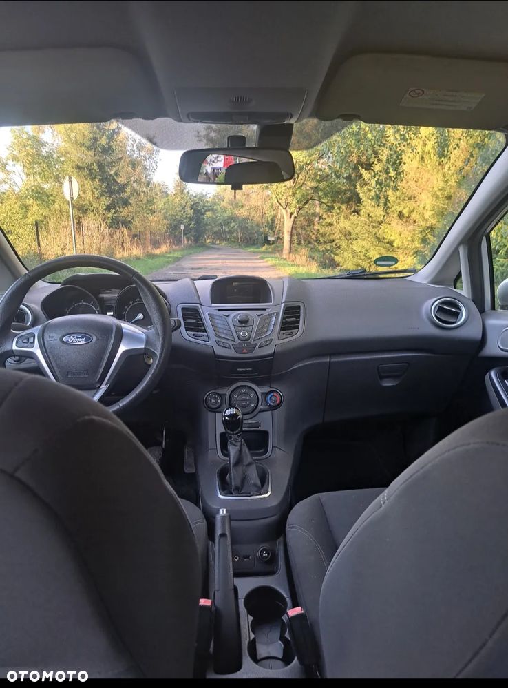 Ford Fiesta - 18