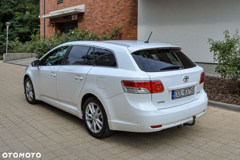Toyota Avensis - 3