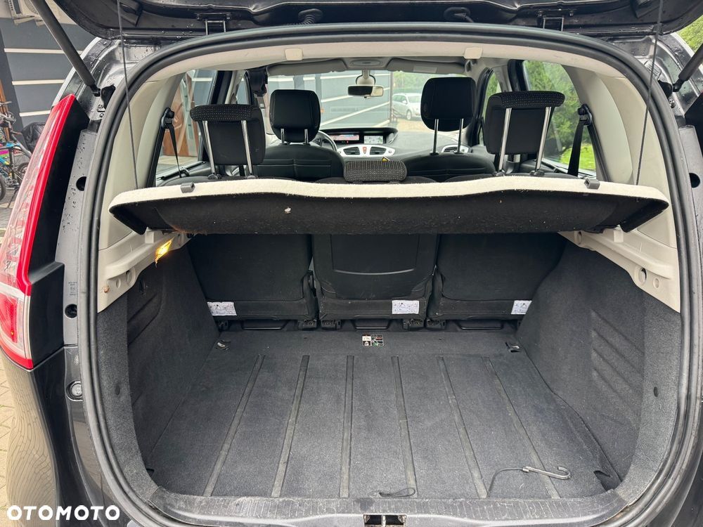 Renault Scenic - 7