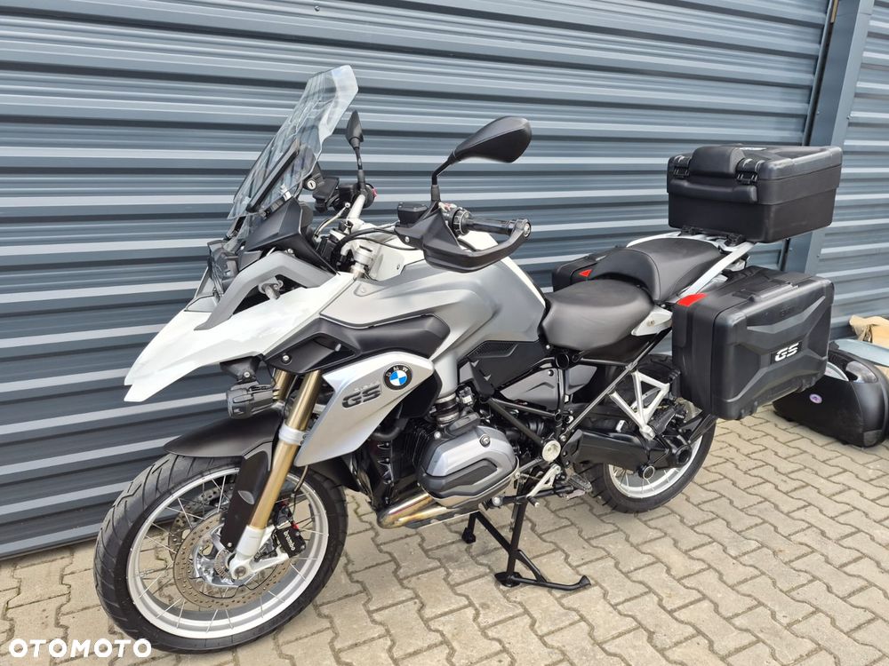 BMW R - 4