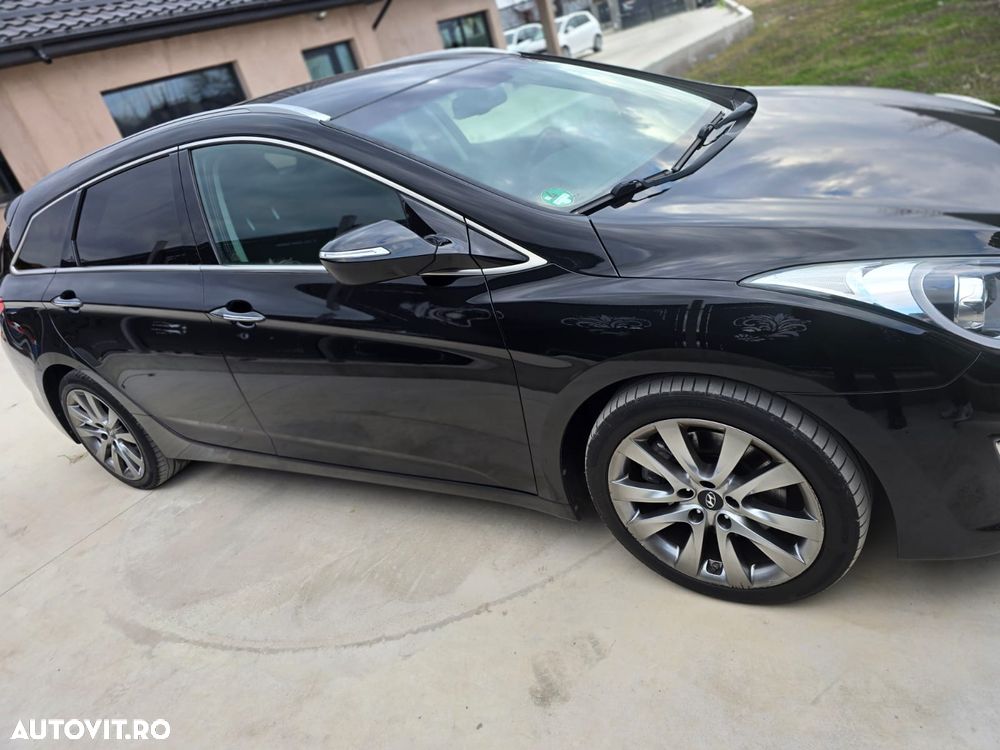 Hyundai i40 i40cw 1.7 CRDi Fifa World Cup Edition - 19