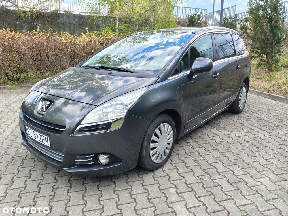 Peugeot 5008 - 2