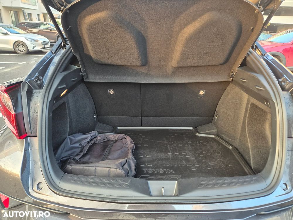 Toyota C-HR 1.8 HSD 122 CP 4x2 CVT C-ult Style - 23