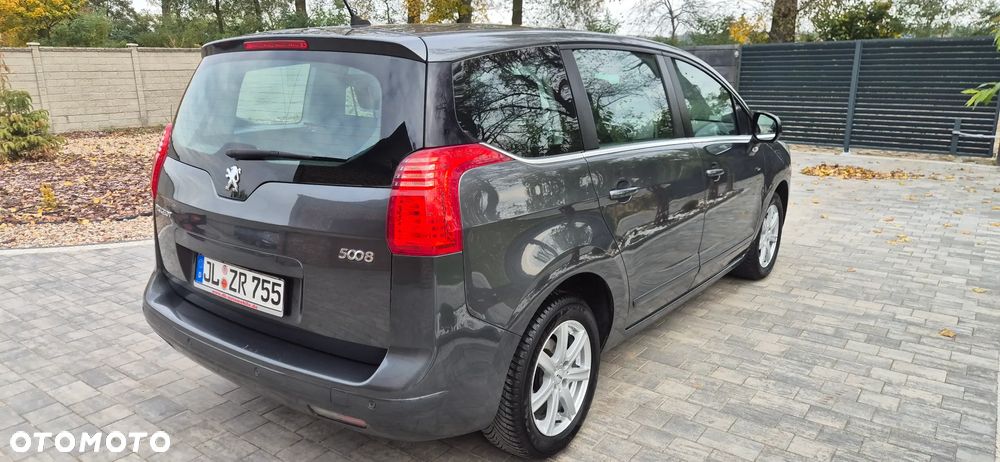 Peugeot 5008 155 THP Active - 3