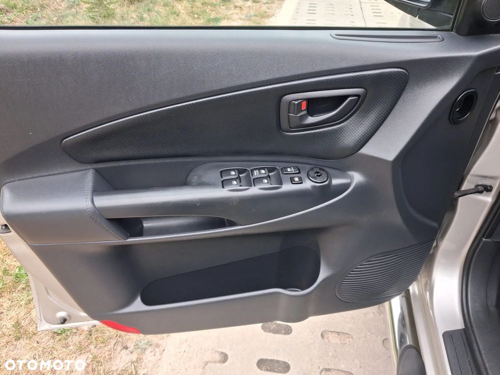 Hyundai Tucson 2.0 Elegance / Premium - 17