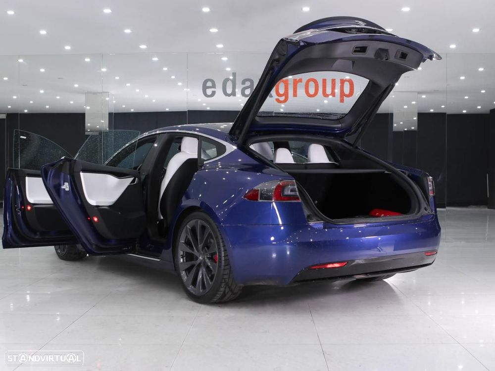 Tesla Model S Ludicrous Performance - 5
