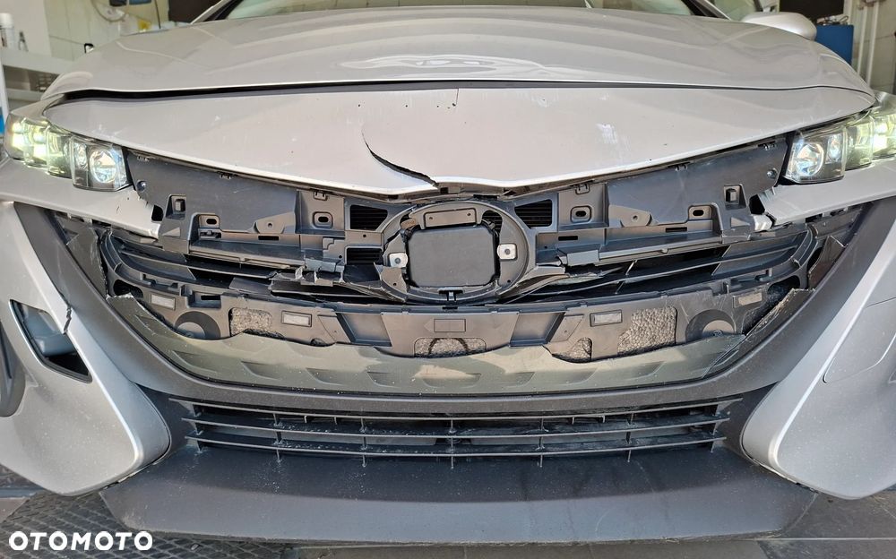 Toyota Prius - 10