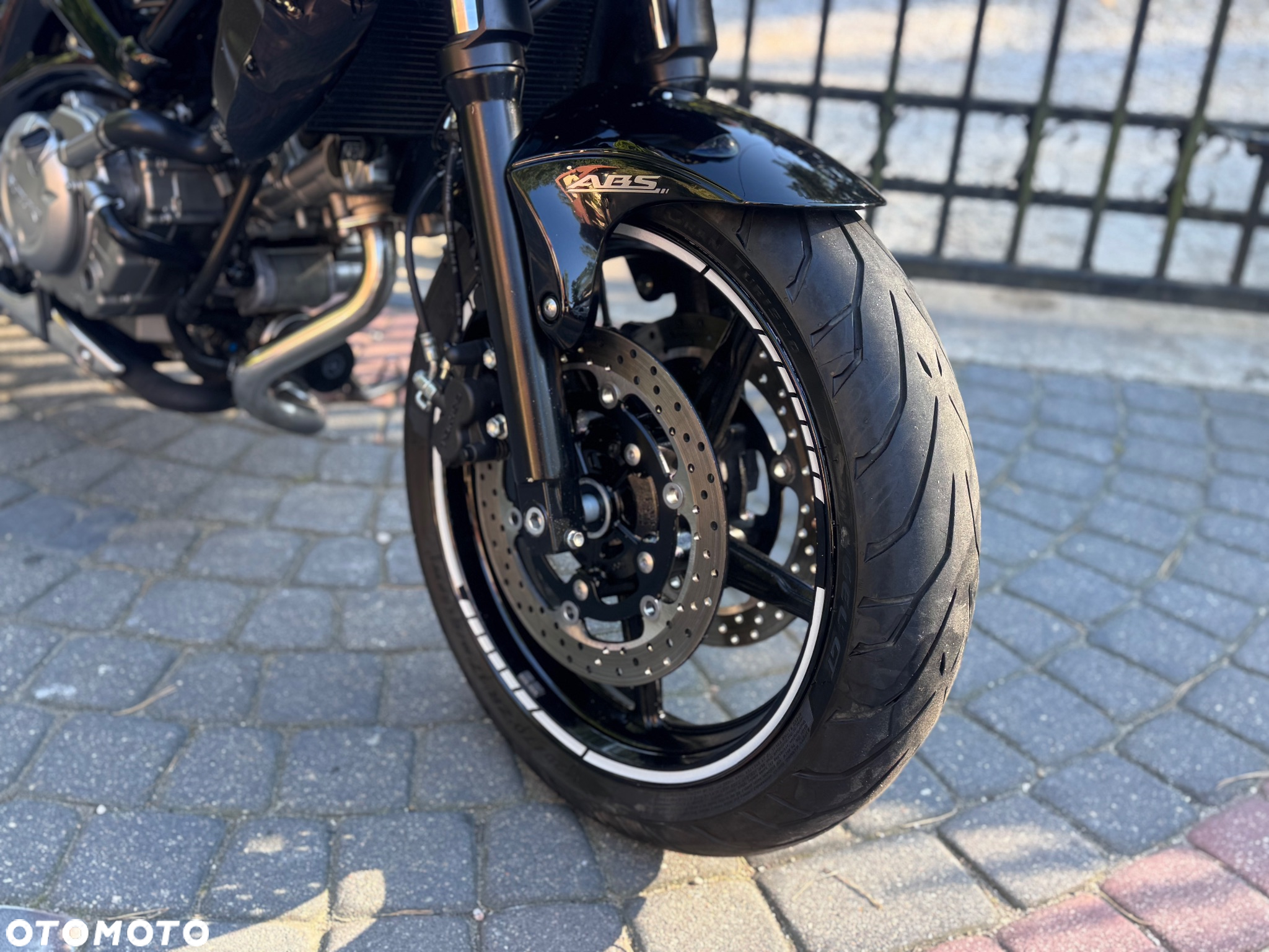 Suzuki Gladius - 21