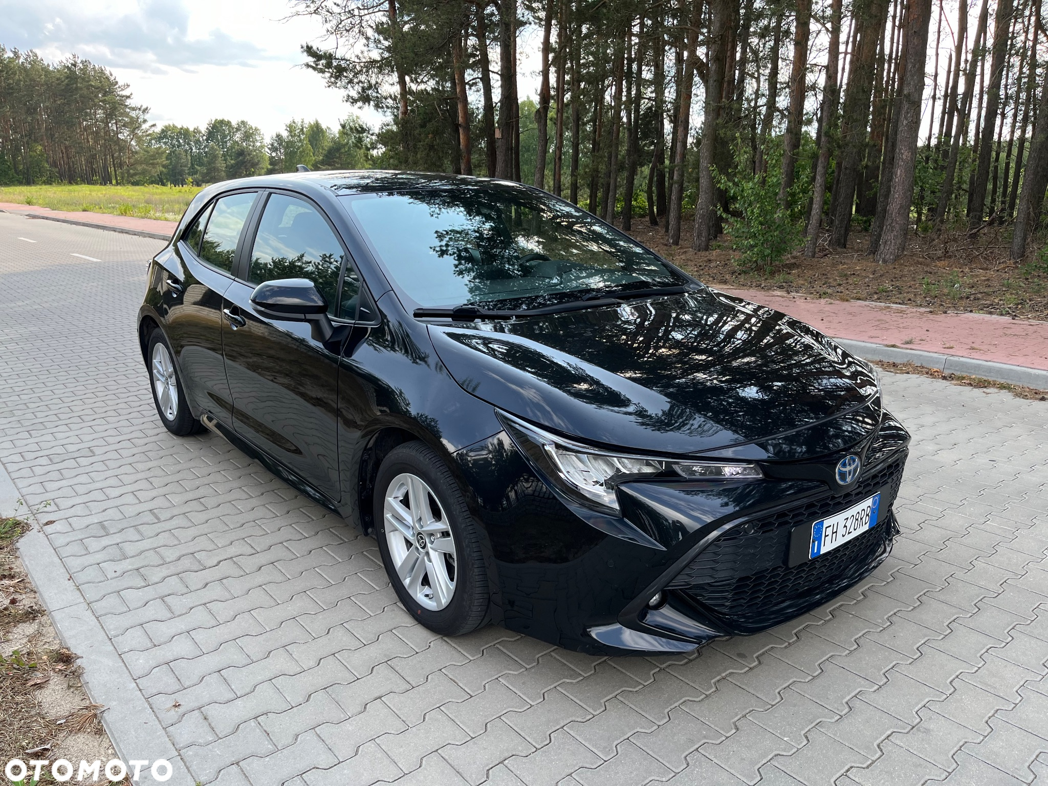Toyota Corolla 1.8 Hybrid Comfort - 3