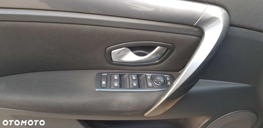 Renault Laguna - 14