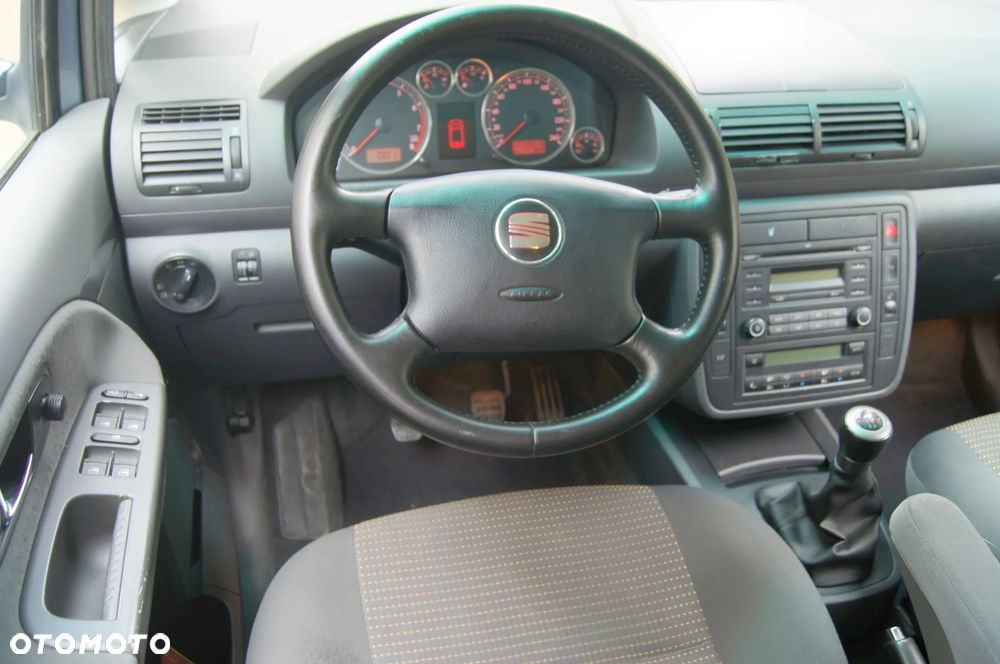 Seat Alhambra 2.0 Kids - 13