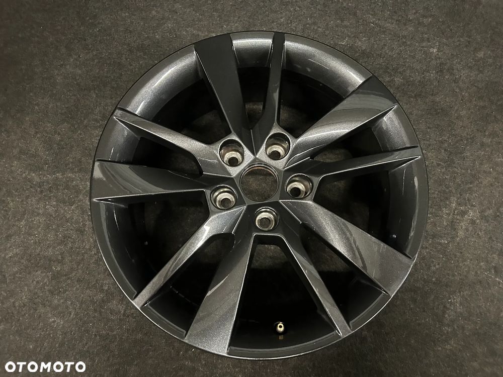 Alufelga Skoda Octavia III 17 cali 5x112 1szt. 5E0601025CC - 1