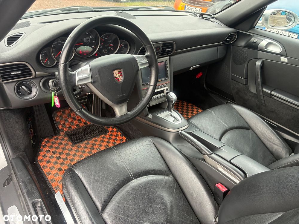 Porsche 911 Carrera S Tiptronic - 10