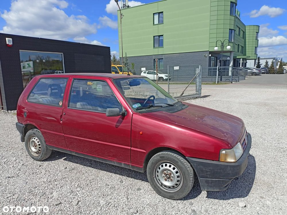 Fiat Uno 899 - 6