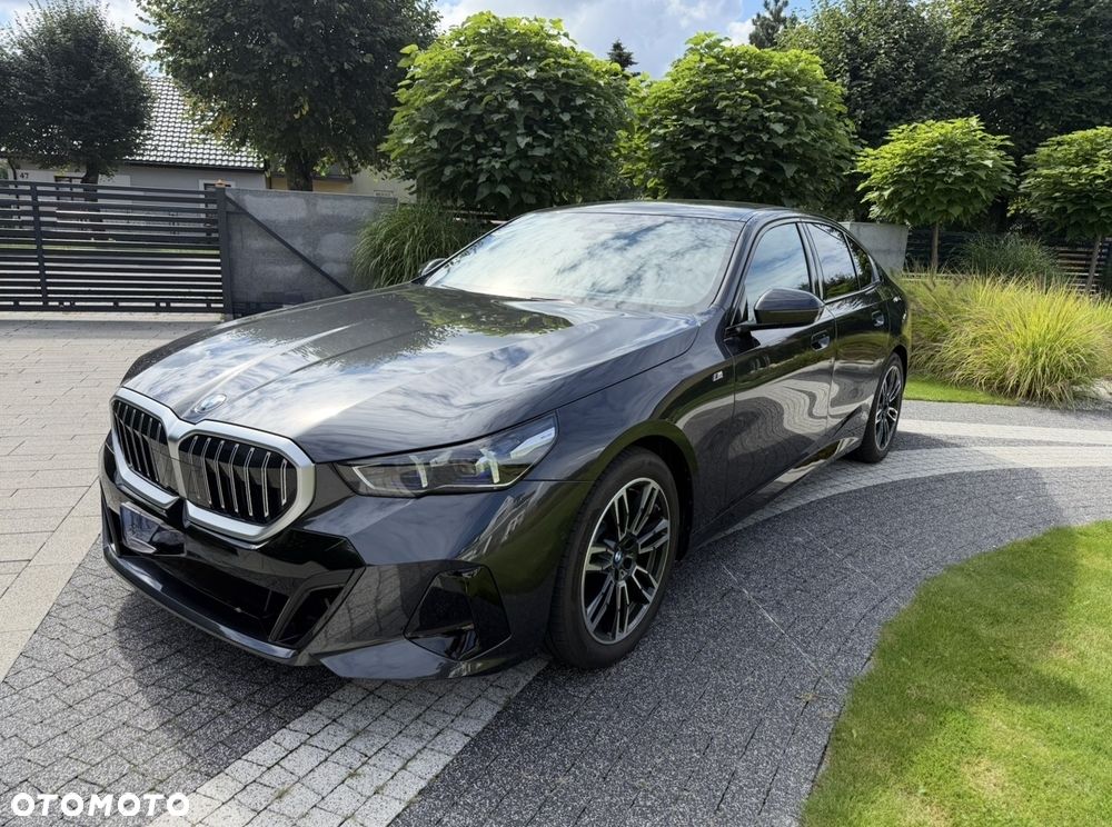 BMW Seria 5 520i mHEV M Sport sport - 1