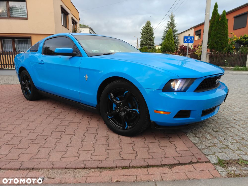 Ford Mustang - 4