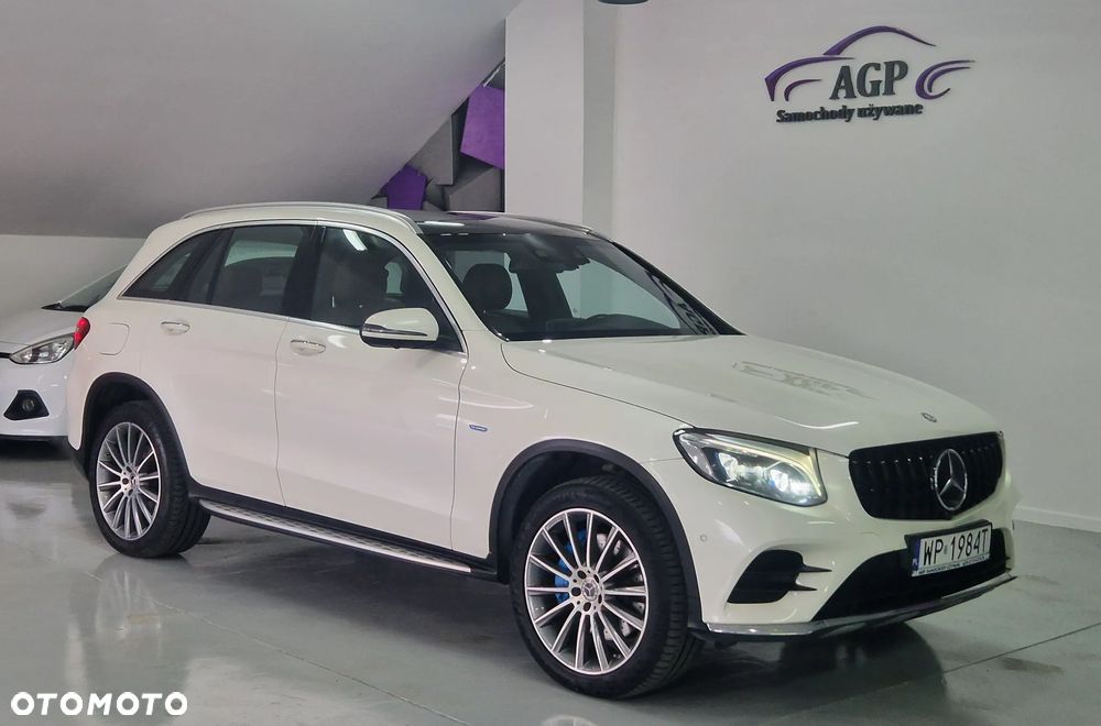 Mercedes-Benz GLC - 16