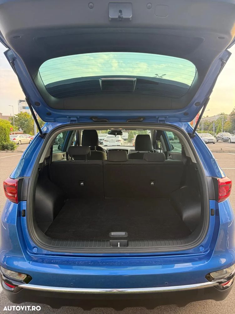 Kia Sportage 1.6 GDI 6MT 4x2 Plus - 11