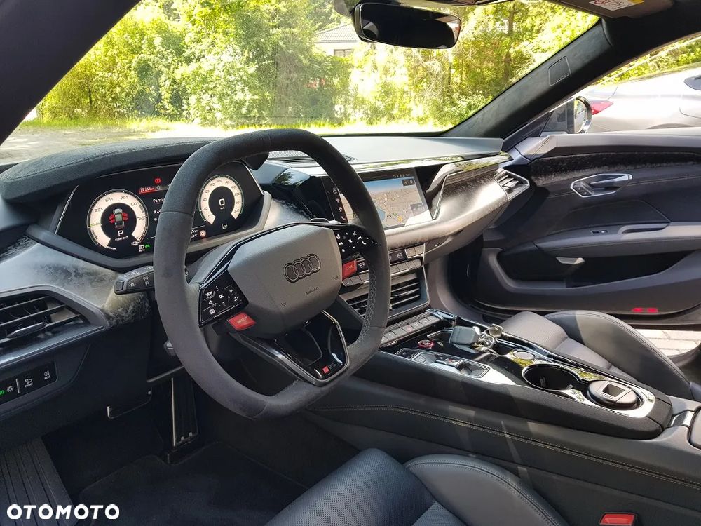 Audi e-tron GT - 14