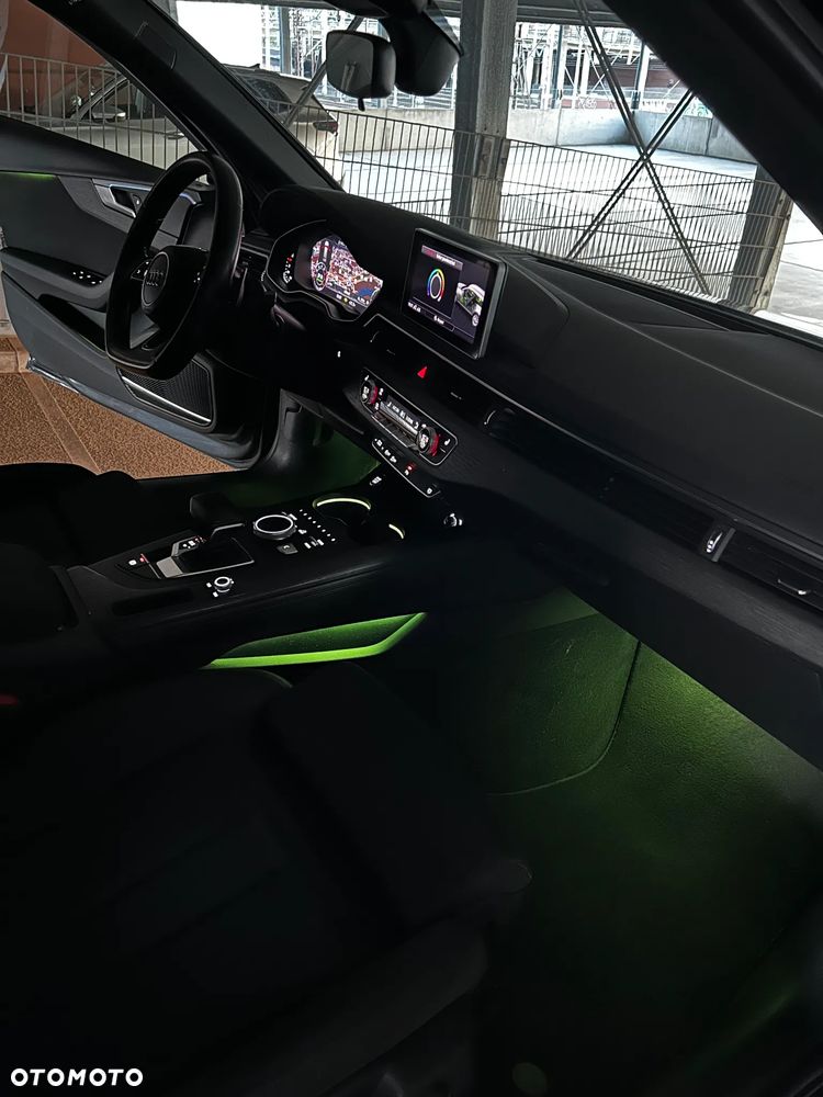 Audi A4 Avant 40 TFSI mHEV Advanced S tronic - 16
