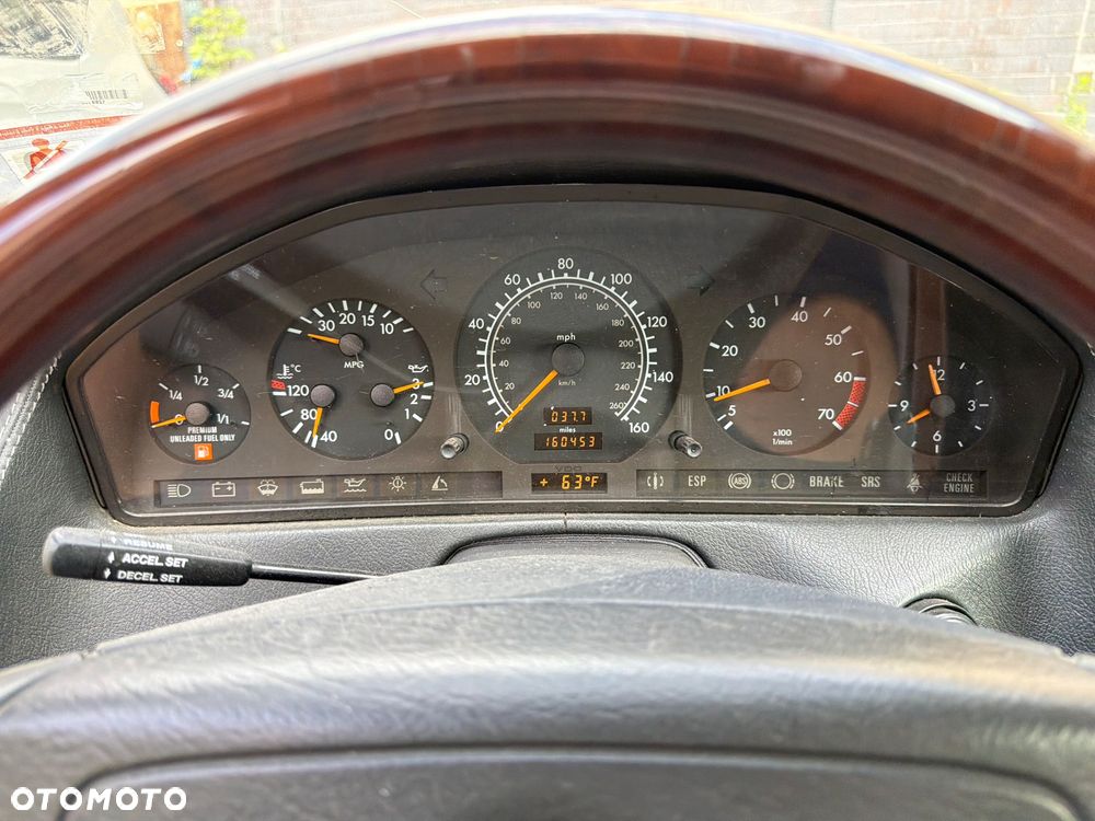 Mercedes-Benz SL - 15