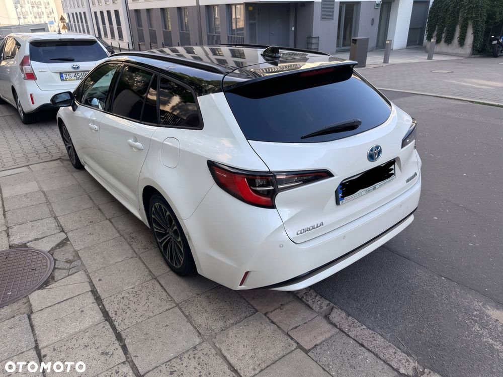 Toyota Corolla 1.8 Hybrid Selection - 4