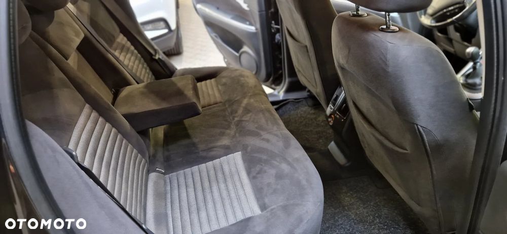 Fiat Croma 1.8 16V Dynamic - 21