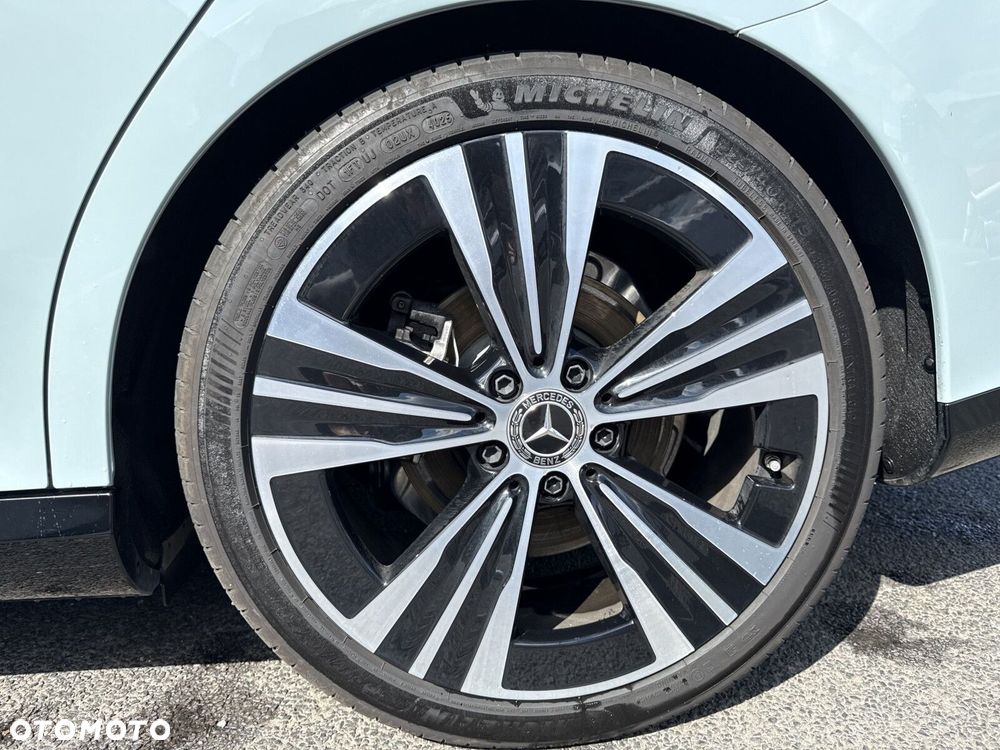 Mercedes-Benz CLA - 10