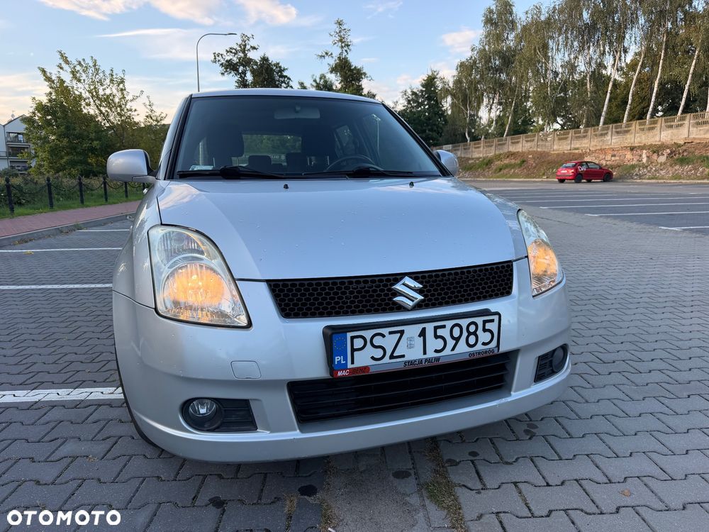 Suzuki Swift - 5