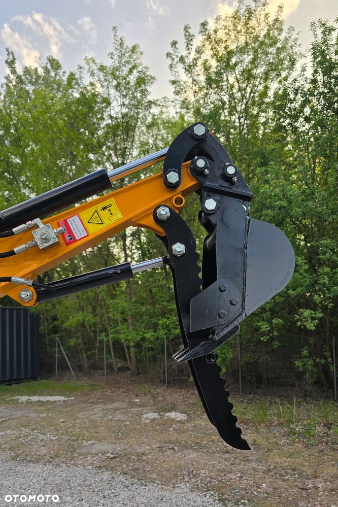 Inny Minikoparka HT15PRO - 16
