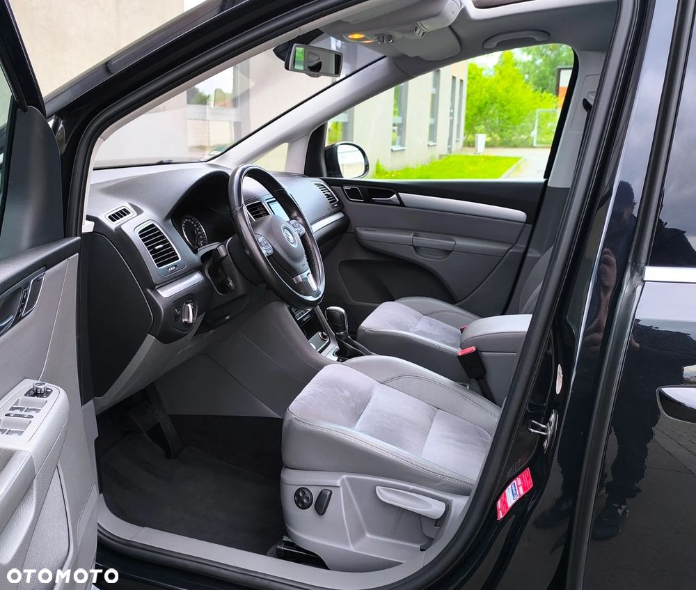 Volkswagen Sharan 2.0 TSI Highline DSG - 17