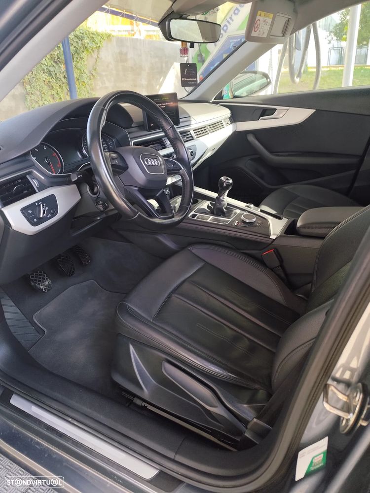 Audi A4 2.0 TDI Business Line — fotografia 5