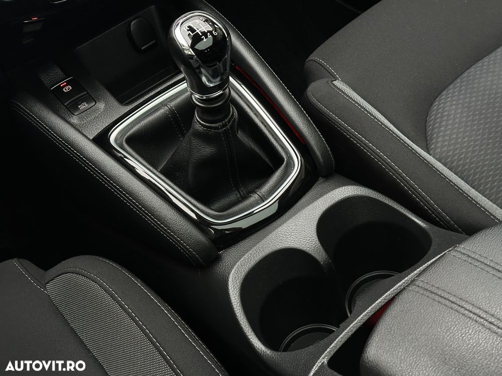 Nissan Qashqai 1.5 DCI N-CONNECTA - 12