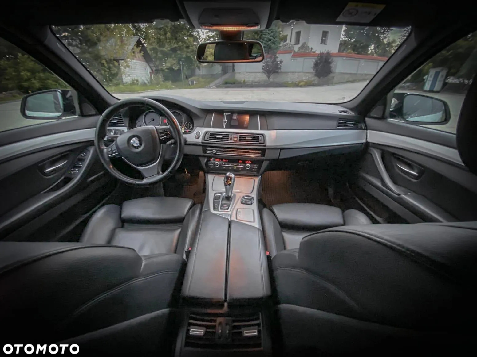 BMW Seria 5 525d xDrive Touring Luxury Line - 10