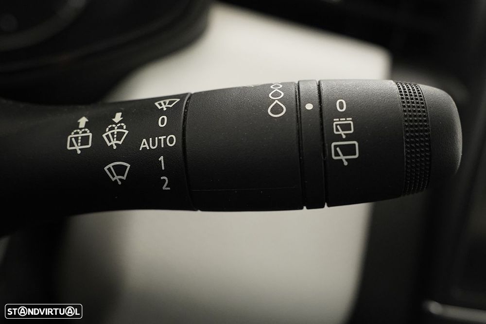 Renault Clio 1.0 TCe Evolution Bi-Fuel - 17