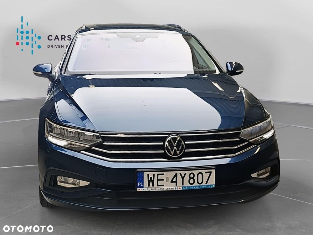Volkswagen Passat Variant 2.0 TDI EVO Essence DSG - 4