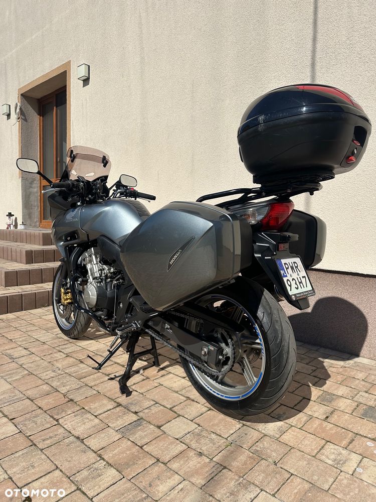 Honda CBF - 3