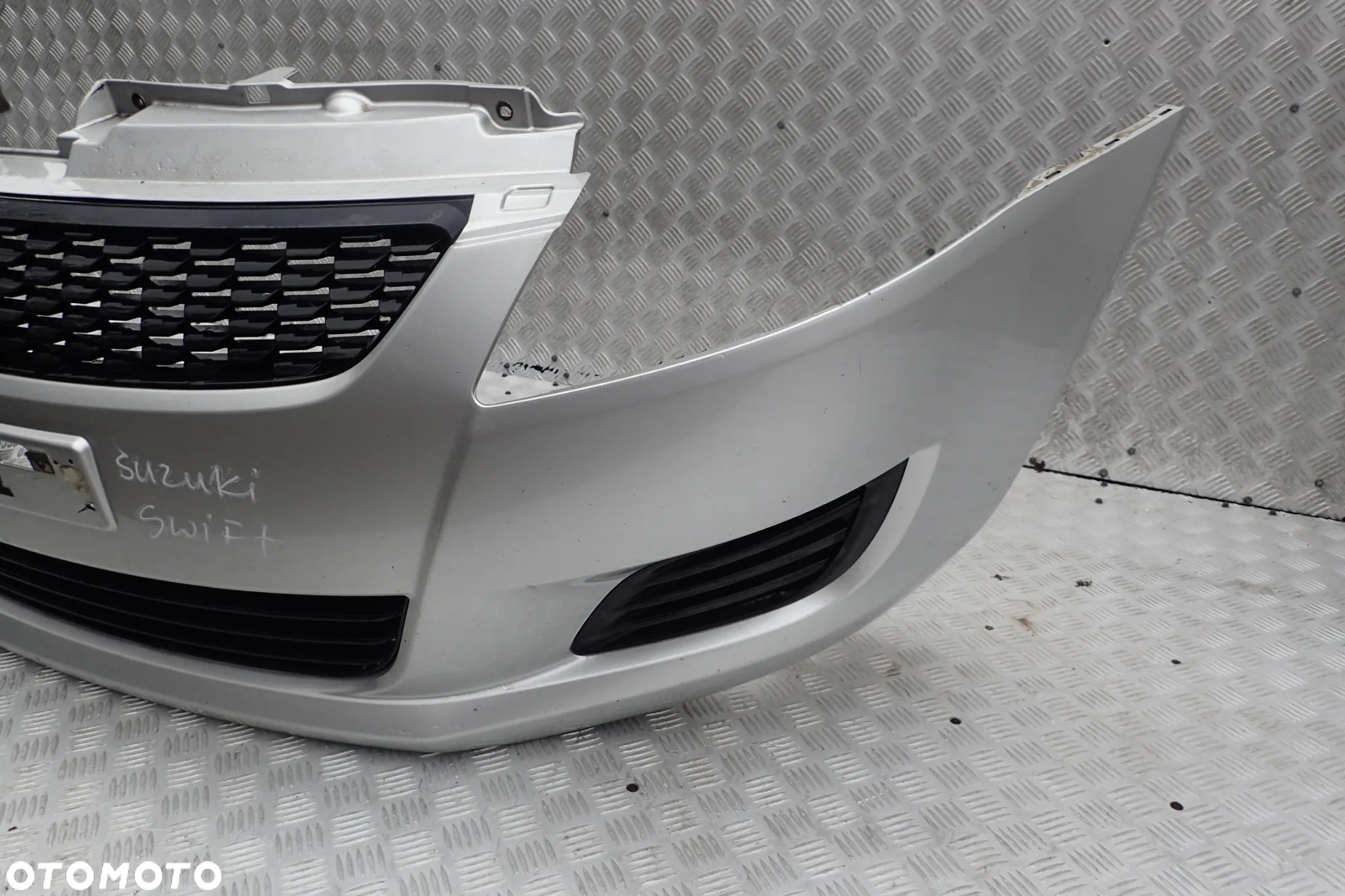 ZDERZAK PRZÓD SUZUKI SWIFT  71711-68L0 - 4