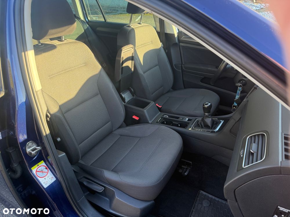 Volkswagen Golf VII 1.6 TDI BMT Comfortline - 4