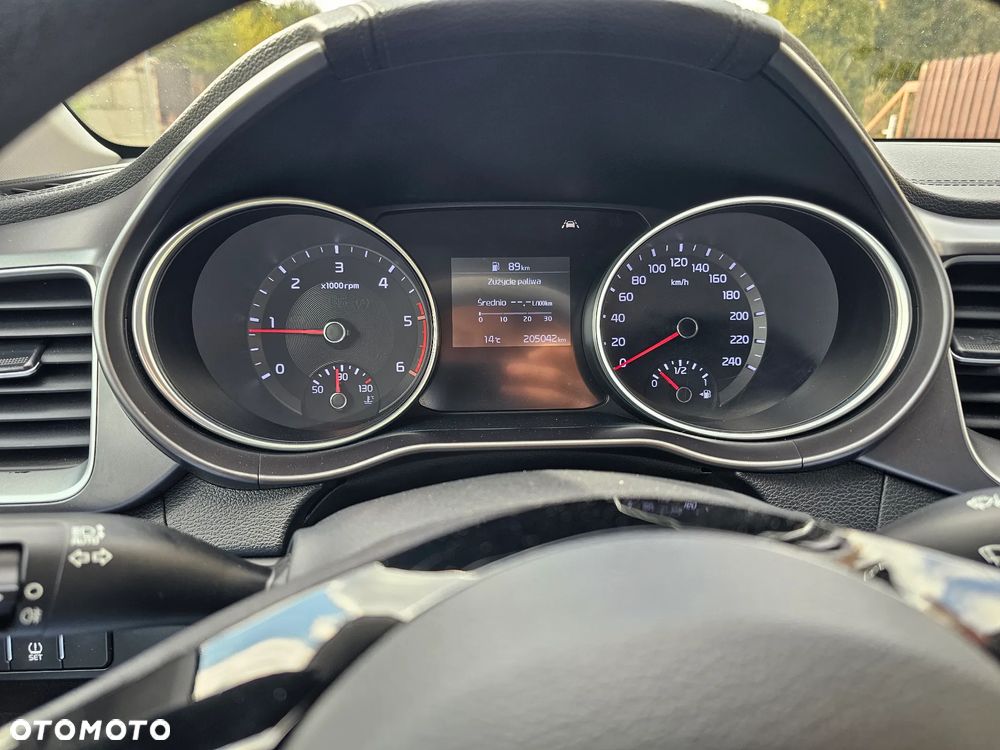 Kia Ceed 1.6 CRDi SCR GT-Line - 6