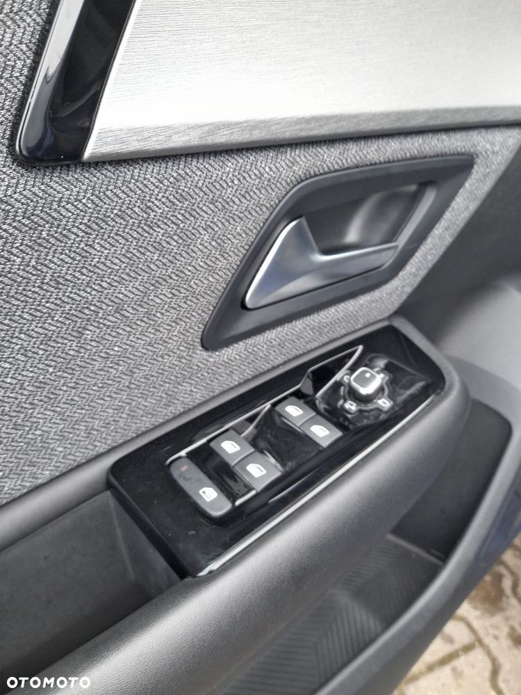 Citroën C5X 1.2 PureTech Feel Pack EAT8 - 10