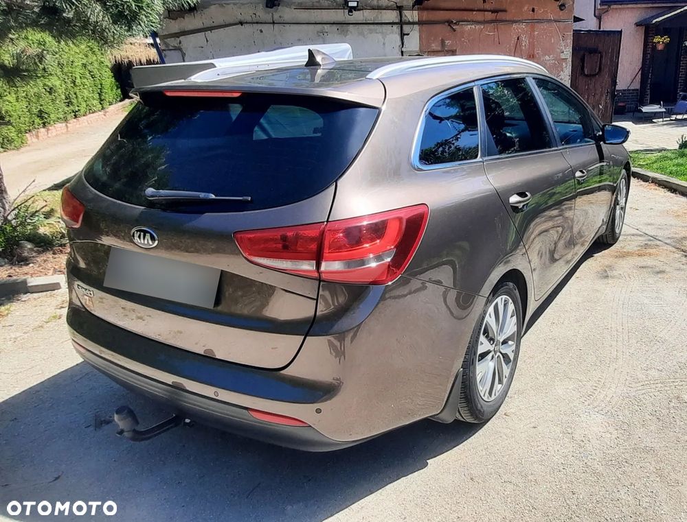 Kia Ceed 1.6 GDI L - 8