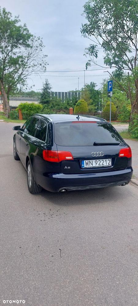 Audi A6 Avant 2.0 TDI - 10