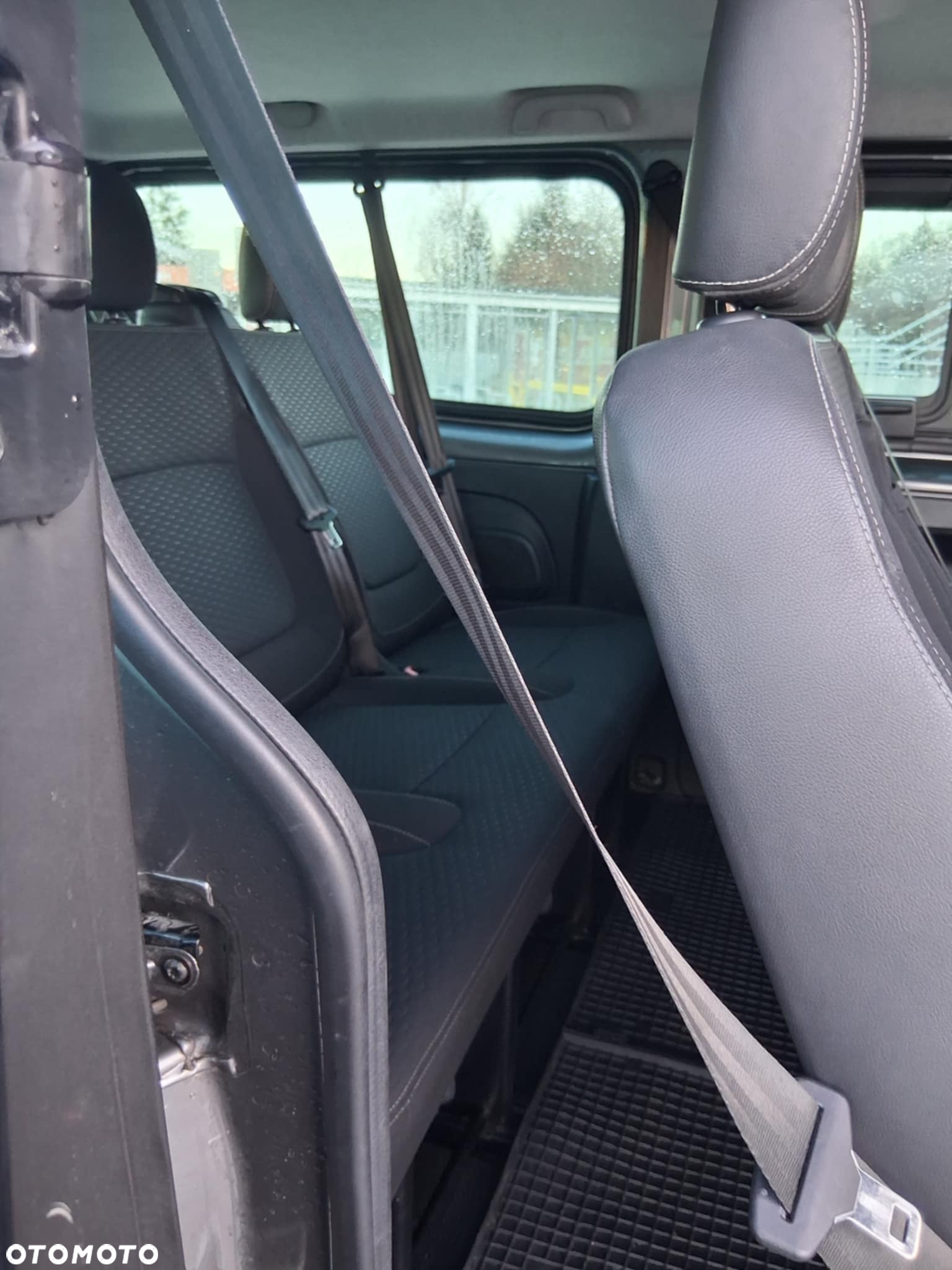 Opel Vivaro - 9