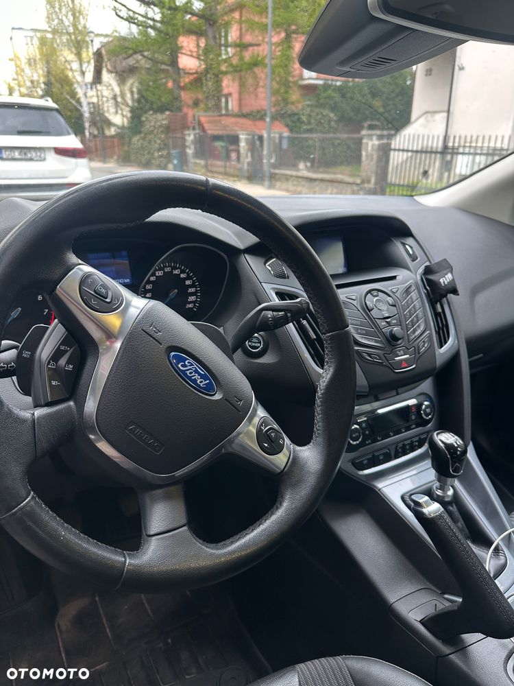 Ford Focus 1.6 EcoBoost Titanium - 20